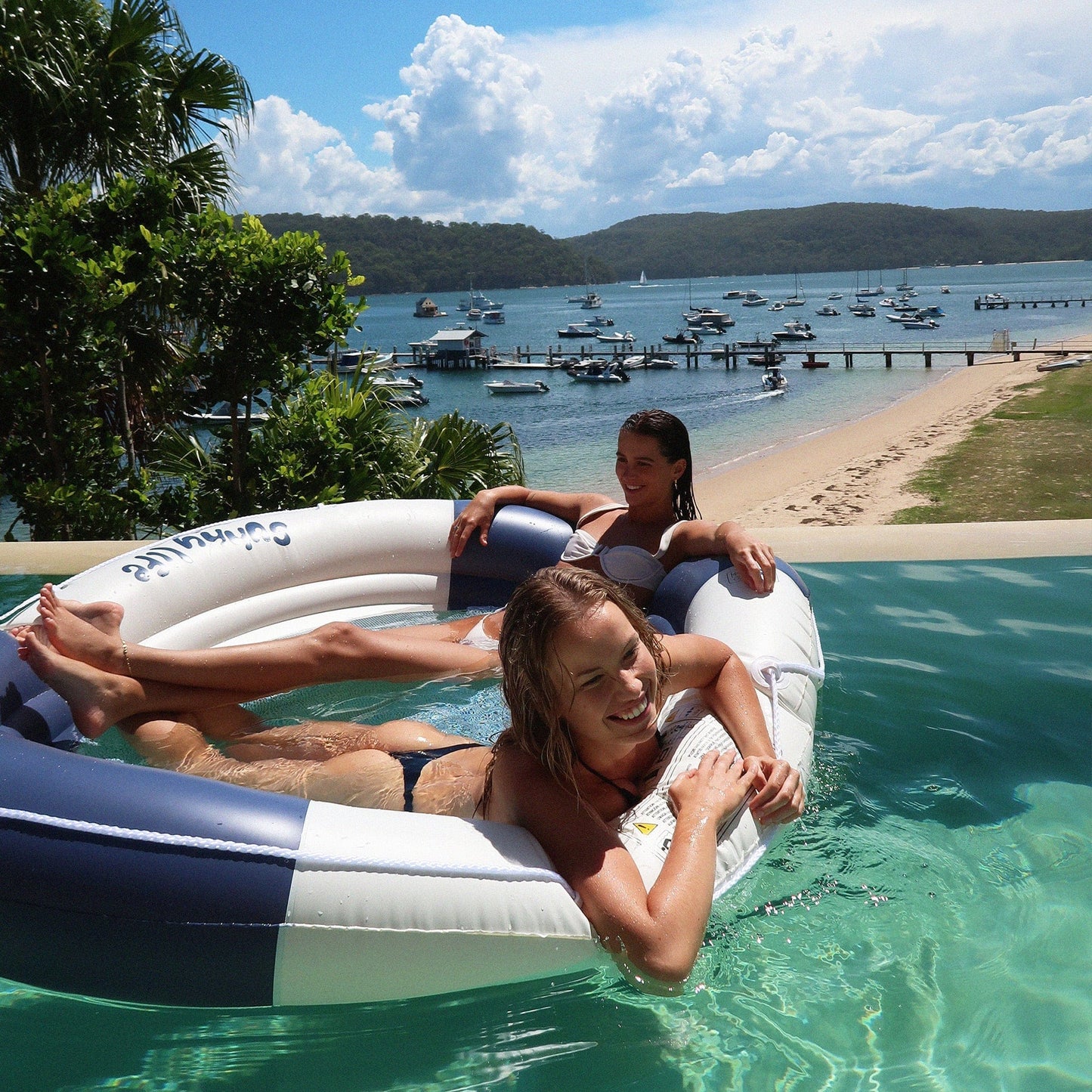 SUNNYLiFE Luxe Twin Hammock Float - Le Weekend Navy Lie on Float