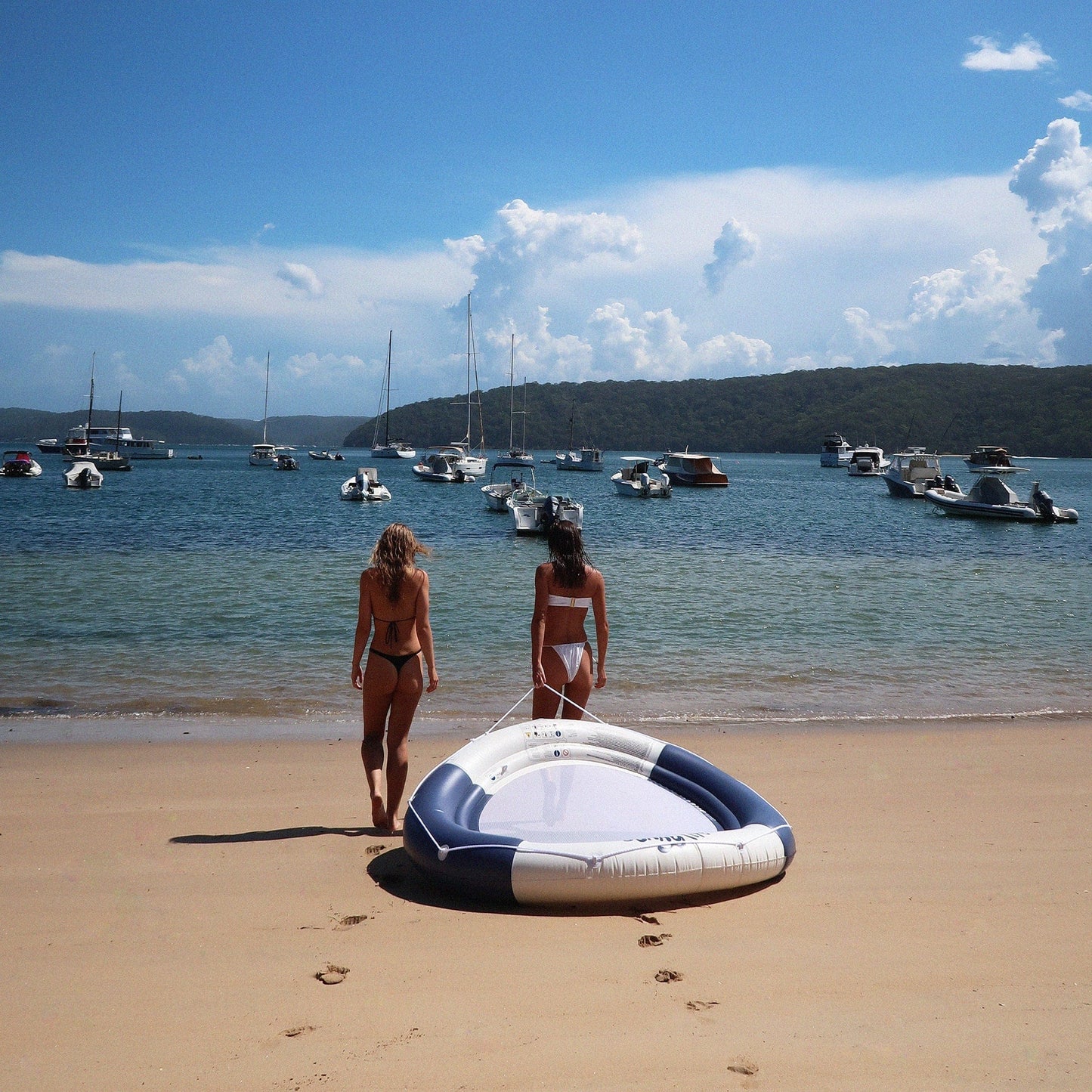 SUNNYLiFE Luxe Twin Hammock Float - Le Weekend Navy Lie on Float