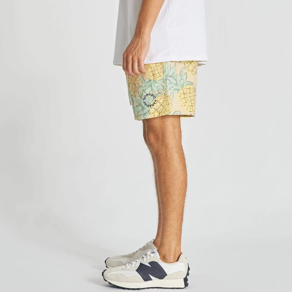 Nomadic Paradise Surfs Up Beach Short Shorts - Mens