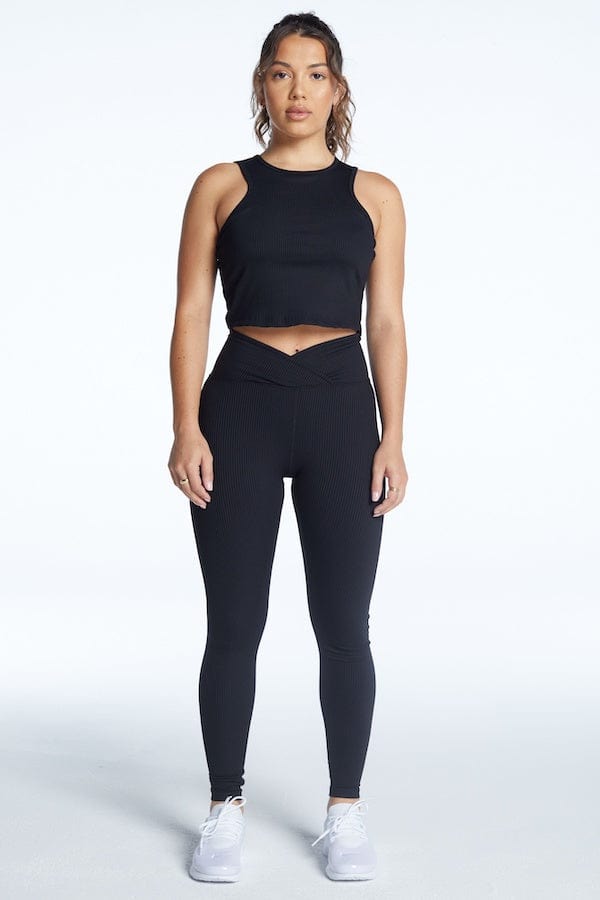Year of Ours Ribbed Muscle Crop (with built-in bra) Black Tanks