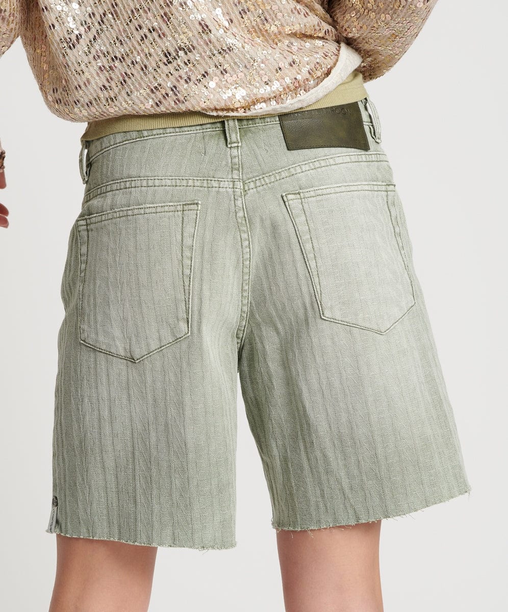 One Teaspoon Logo Jaquard Jackson Mid Waist Wide Leg Shorts - Khaki Shorts